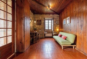 Interior - Quinta Stº António - Casa do Padeiro (Sá, Monção)