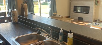 Cozy Functional Cabin with Pools, Waterparks and Lake Access