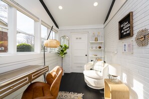 Interior - Boho-Chic South CLT Oasis ★ Custom Home ★ Sleeps 6 (Charlotte)