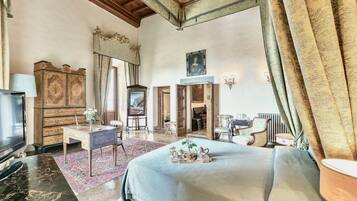 6 camere, accesso a Internet