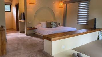 Deluxe Bungalow | Premium bedding, individually decorated, individually furnished