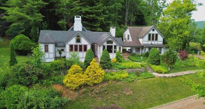 Elegant Tudor Cottage: Farm Animals, Views, Vintage Decor