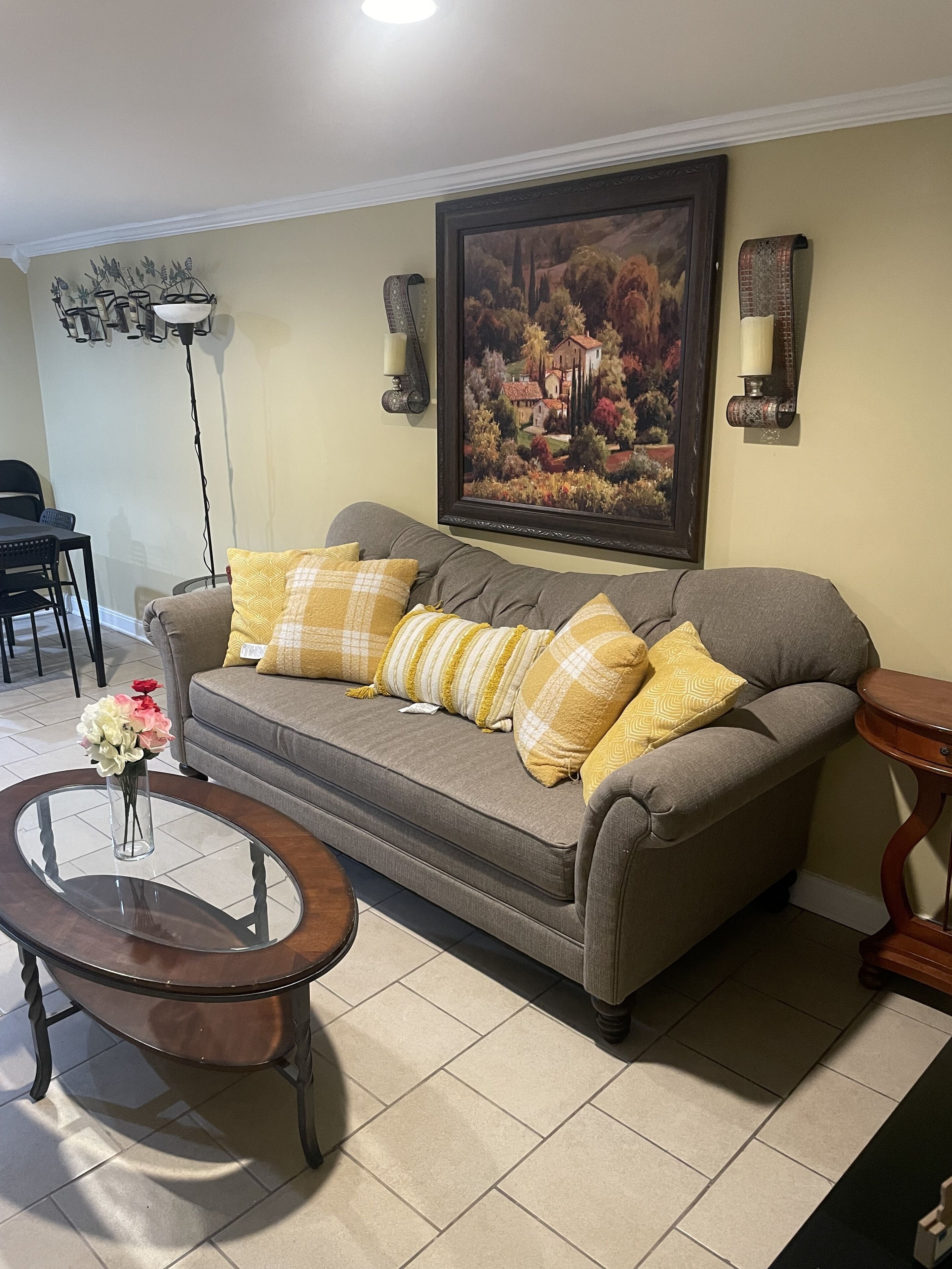 Adorable 2-bedroom place with deck and pool.