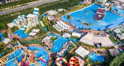 Fantawild Holiday Hotel