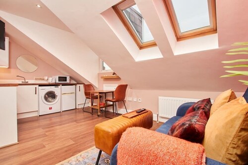 Stunning Gem of Newcastle