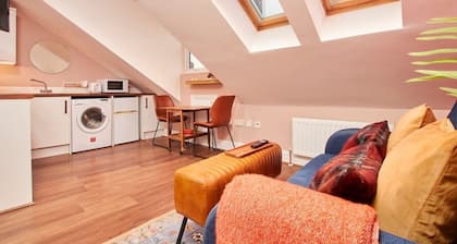 Stunning Gem of Newcastle