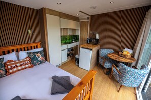 Cottage | 1 bedroom, individually decorated, individually furnished, free WiFi - The Fox Den (Llandrindod Wells)