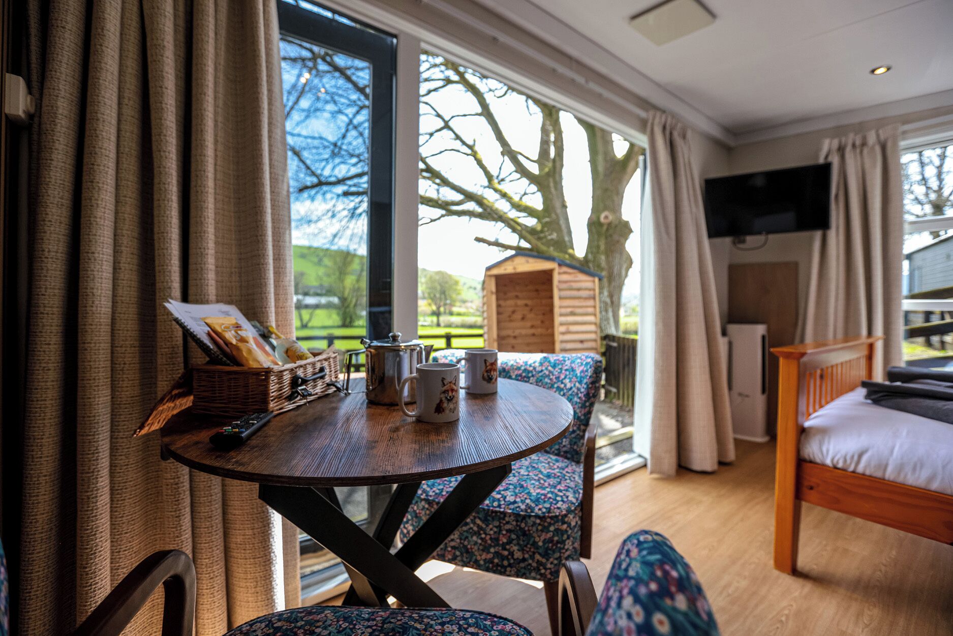 Cottage | 1 bedroom, individually decorated, individually furnished, free WiFi