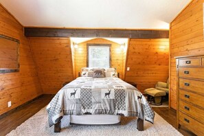 4 Schlafzimmer, Schreibtisch, Bügeleisen/Bügelbrett, kostenloses WLAN