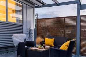 Terrace/patio - Idyllic on Irishman - FREE WIFI (Twizel)