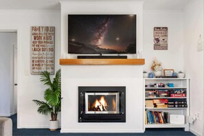 Interior - Idyllic on Irishman - FREE WIFI (Twizel)