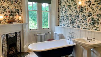 Cottage | Badkamer | Een douche