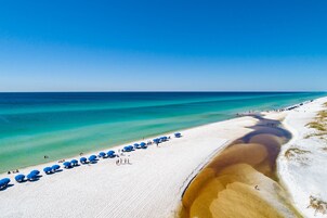Private beach nearby, white sand, free beach shuttle, sun-loungers
