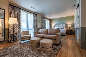 Sengetøy i egyptisk bomull, sengetøy av topp kvalitet og safe på rommet