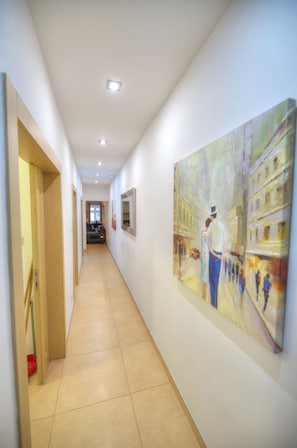 Interior - Spacious 3bdm apartment with large terrace DDIF1-1 (Sliema)
