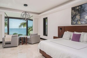 4 soverom, safe på rommet, strykejern/-brett og wi-fi (inkludert)