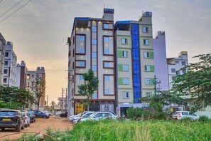 Exterior - Red Key Airport Transit Hotel Bangalore (Bengaluru)