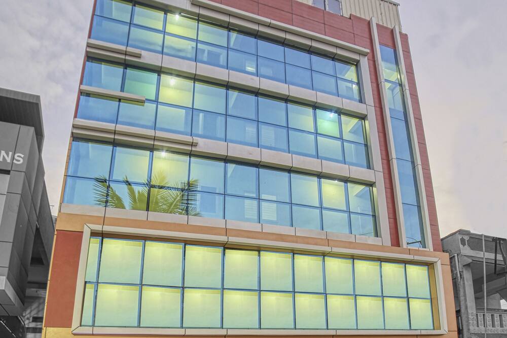Red Key Airport Transit Hotel Bangalore