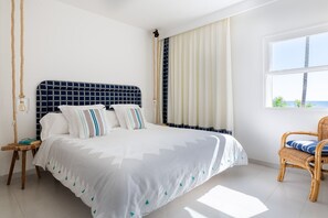 2 habitaciones, tabla de planchar con plancha, cuna de viaje y wifi 