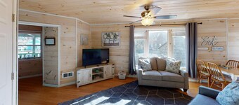Luxury Cottage in Nelsonville near Hocking Hills
