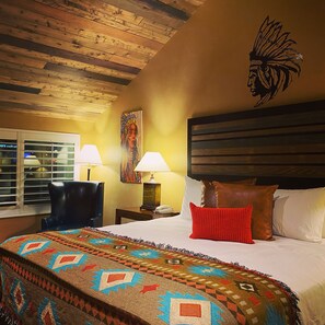 Egyptian cotton sheets, premium bedding, pillow-top beds, free WiFi - River Rock Inn B&B - Adults Only (Green River)