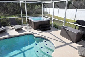 Outdoor pool, a heated pool - Orlando BeachHouse ❤️ Expanded pool deck & HotTub Recent renos, close to Disney! (Davenport)