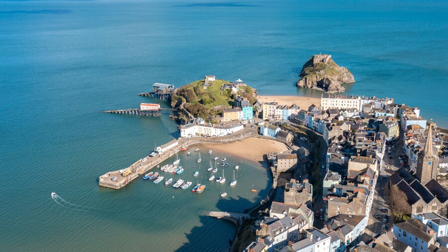 Park Place Court - Close to Town Centre and Beach