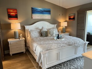 2 sovrum, skrivbord, strykjärn/strykbräda och gratis wi-fi