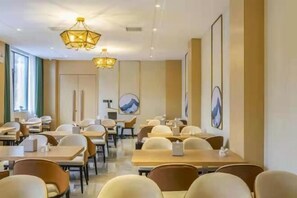 Restaurant - XIANG GE LI TING HOTEL (Xiuwu)