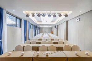 Meeting facility - XIANG GE LI TING HOTEL (Xiuwu)
