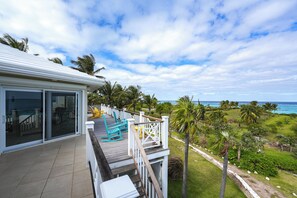 Terrace/patio - Outer Reef, an oceanfront slice of heaven on Earth (Governor's Harbour)