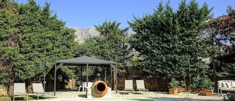 泳池