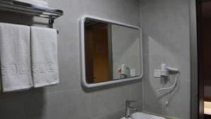 Room - Huatian Hotel (Khorgas)