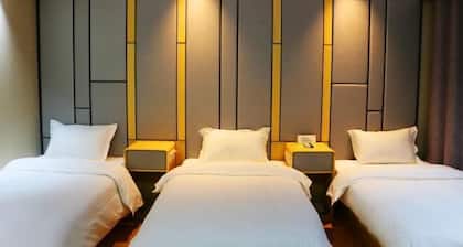 Huatian Hotel