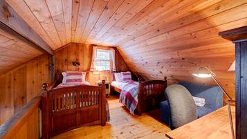 4 多间卧室、办公桌、熨斗/熨衣板、免费 WiFi