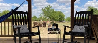 Lonestar Cabin at Blue Eagle Retreat