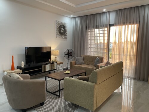 Le Quartz - Luxury 2 Bed Room Apartments with sea view or overlooking the city