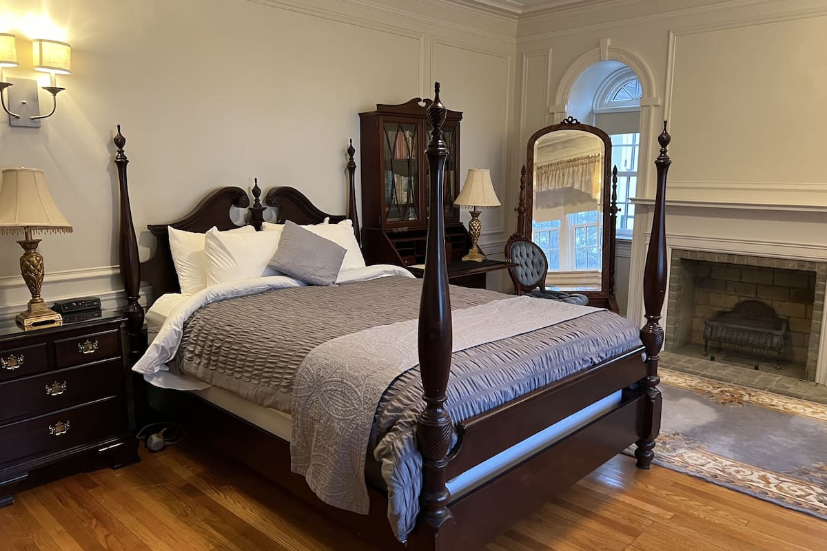Room | Blackout drapes, iron/ironing board, free WiFi, bed sheets