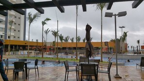Piscine extérieure, piscine chauffée