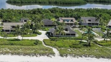 Casa (South Seas Beach House 22) | Exterior