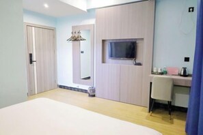 Room - Danxia Holiday Hotel (Hezhou)