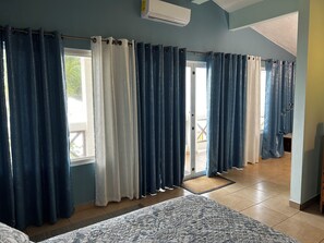 4 多间卧室、免费 WiFi、床单