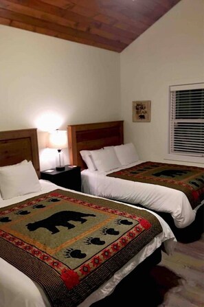1 chambre, fer et planche Ă repasser, Wi-Fi gratuit, draps fournis