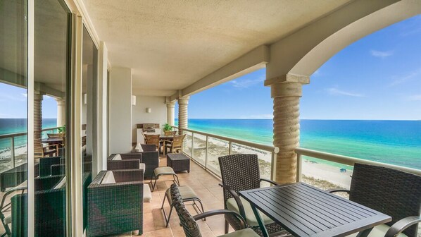Outdoor dining - BC-1003 3B Gulf Front! w/ Indoor Heated Pool! (Pensacola Beach)