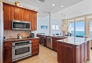 Microwave, dishwasher, coffee/tea maker, toaster