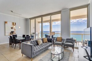 TV - BC-2003 3B Beach Club Gulf Front / Indoor Heated Pool (Pensacola Beach)