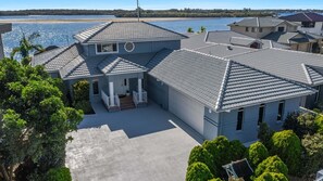 Exterior - Salty Dayz | Designer Waterfront (Yamba)