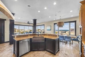 Microwave, dishwasher, coffee/tea maker, toaster