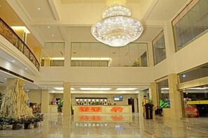 Interior - Pucheng Hotel (Pucheng)