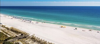 Family Friendly Luxury House near the beach w Outdoor Heated community Pool